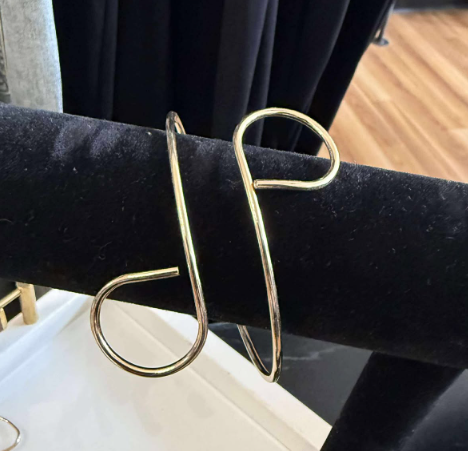 Gold Enfinity Bracelet