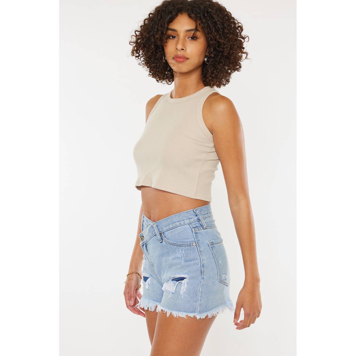 HIGH RISE CROSSOVER SHORTS