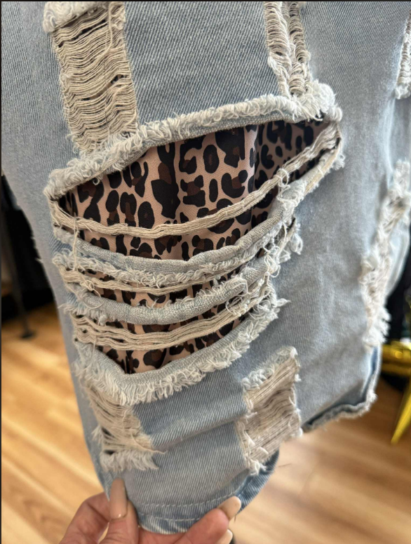 Light Wash Distressed Button Down W Leopard Patch Detail