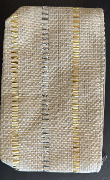 Metallic Straw Clutch